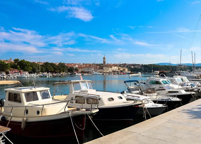 아파트 In Krk - Insel Krk 51046 *